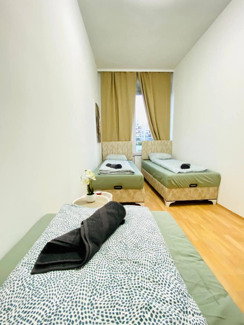 Comfortable Room In The 23Rd District Of Vienna Fr4 Εξωτερικό φωτογραφία