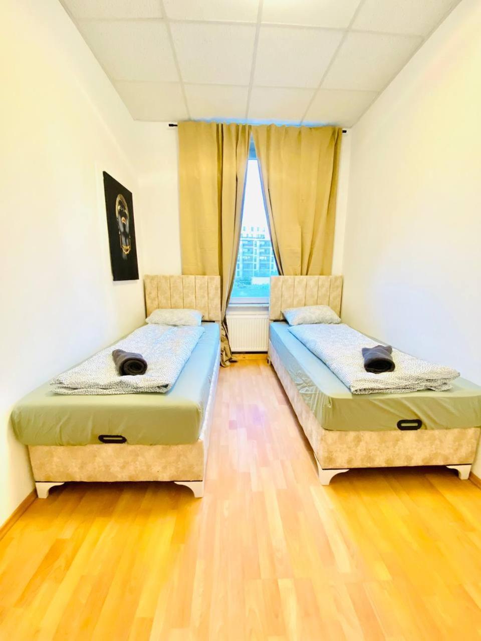 Comfortable Room In The 23Rd District Of Vienna Fr4 Εξωτερικό φωτογραφία